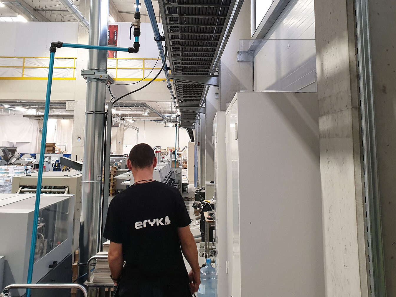 Electrical contractor - cable pulling - Eryk